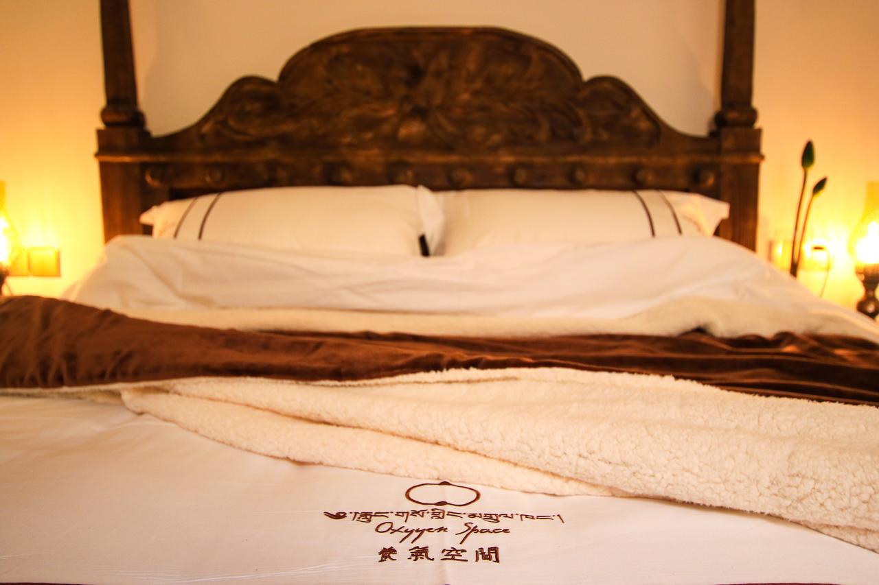 Energy Space Healing Inn Шангри Ла Екстериор снимка
