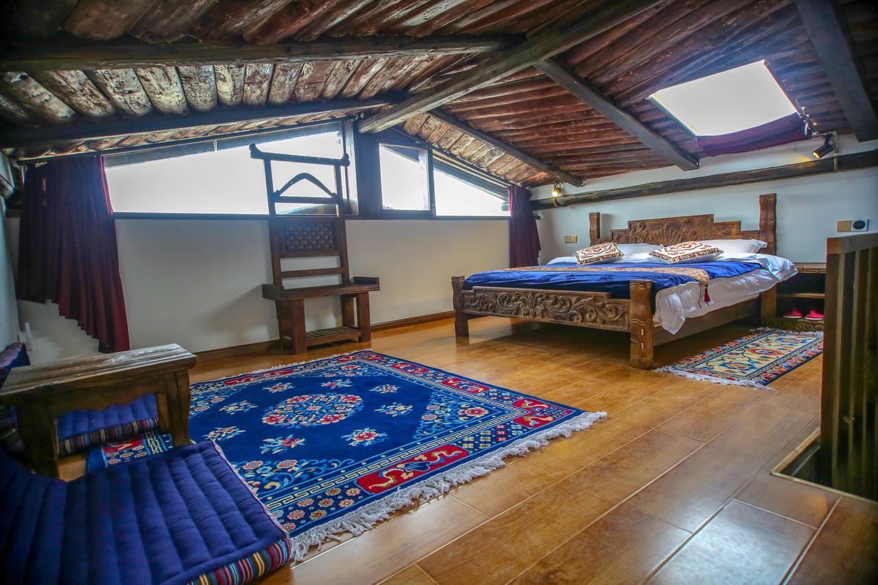 Energy Space Healing Inn Шангри Ла Екстериор снимка